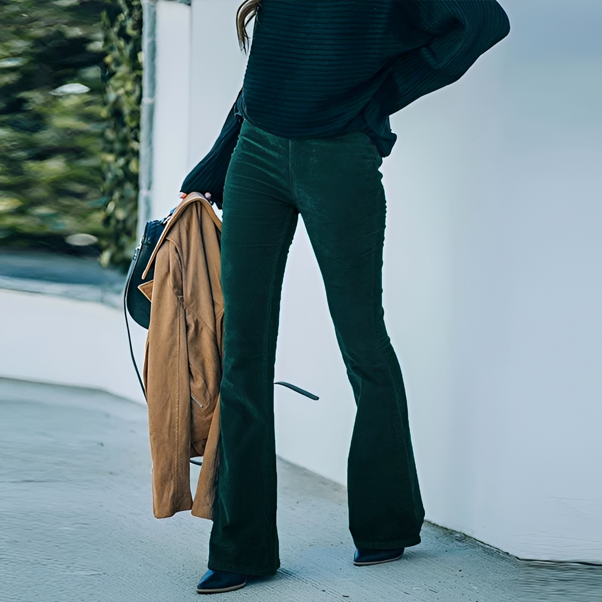 Walker - Calça Estilosa com Perna Larga