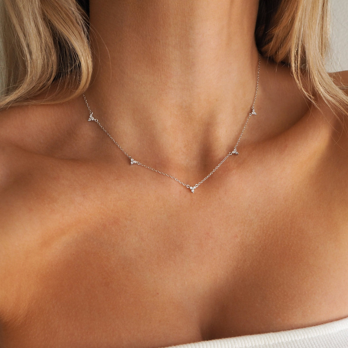 Colar com detalhes em cachos