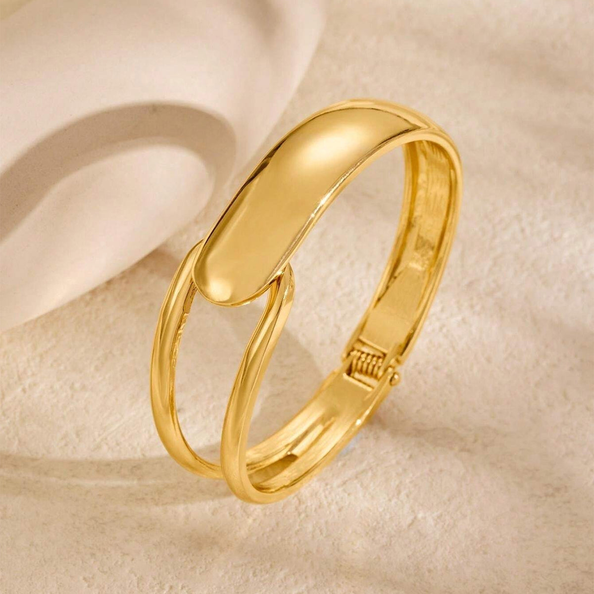 Livina – Bracelet em ouro fino e elegante