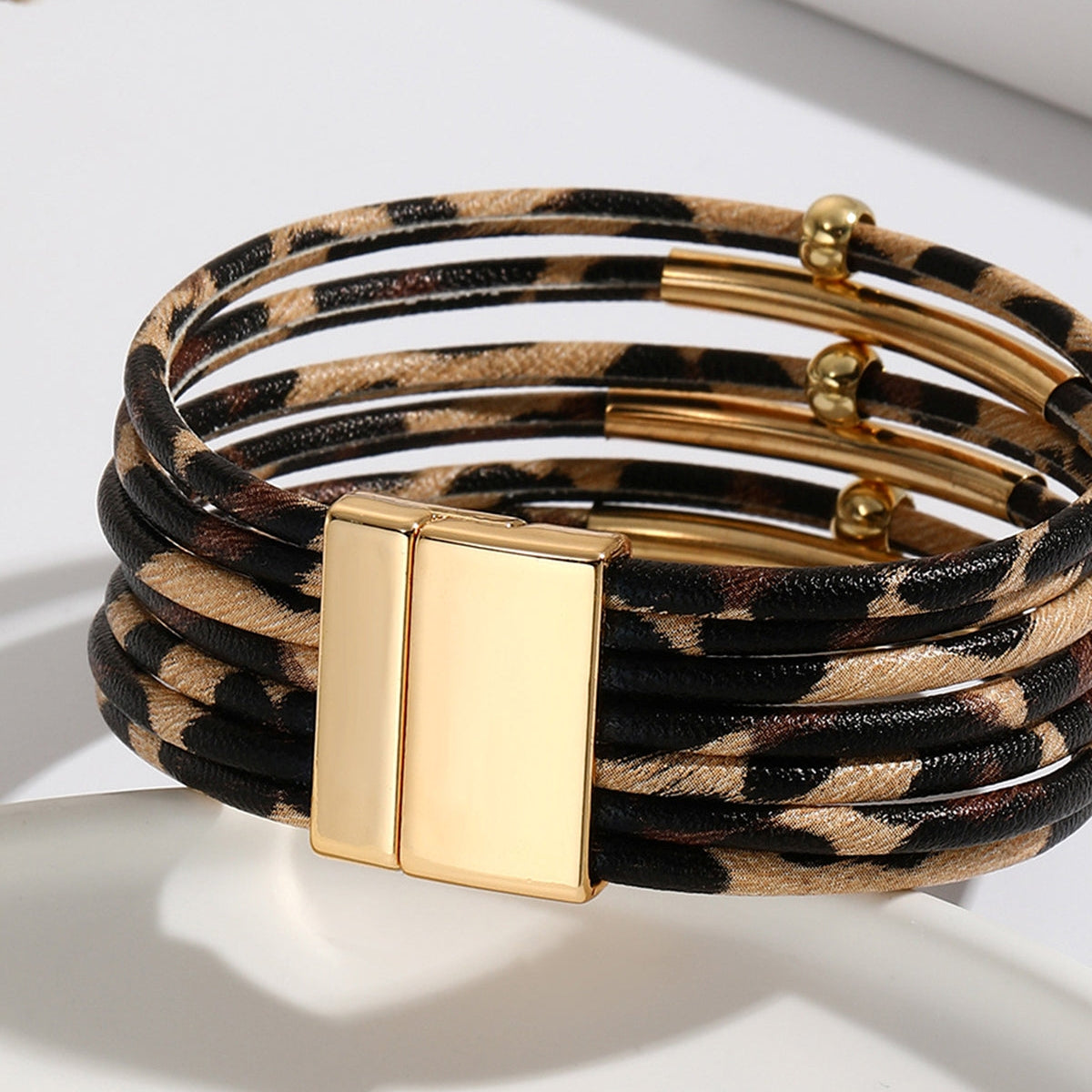 Margaux – Bracelet leopardo refinado