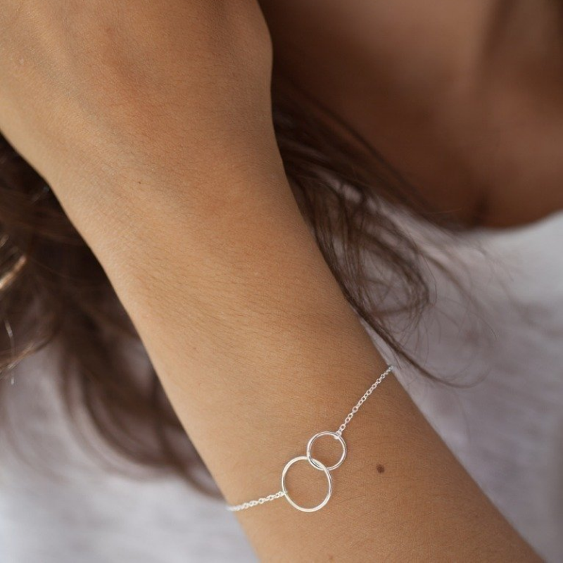 Bracelete de anéis entrelaçados - Anéis entrelaçados