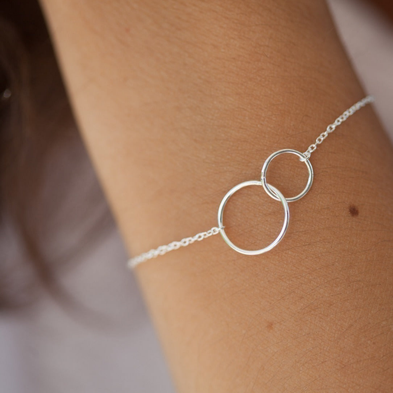 Bracelete de anéis entrelaçados - Anéis entrelaçados