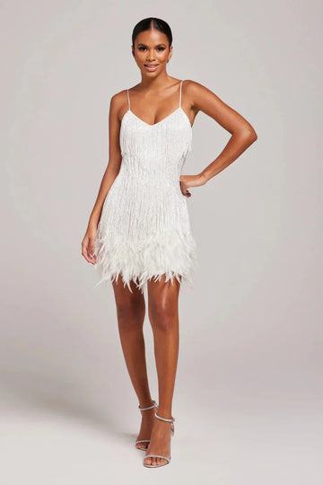 Tyra - Vestido Mini Elegante com Franjas