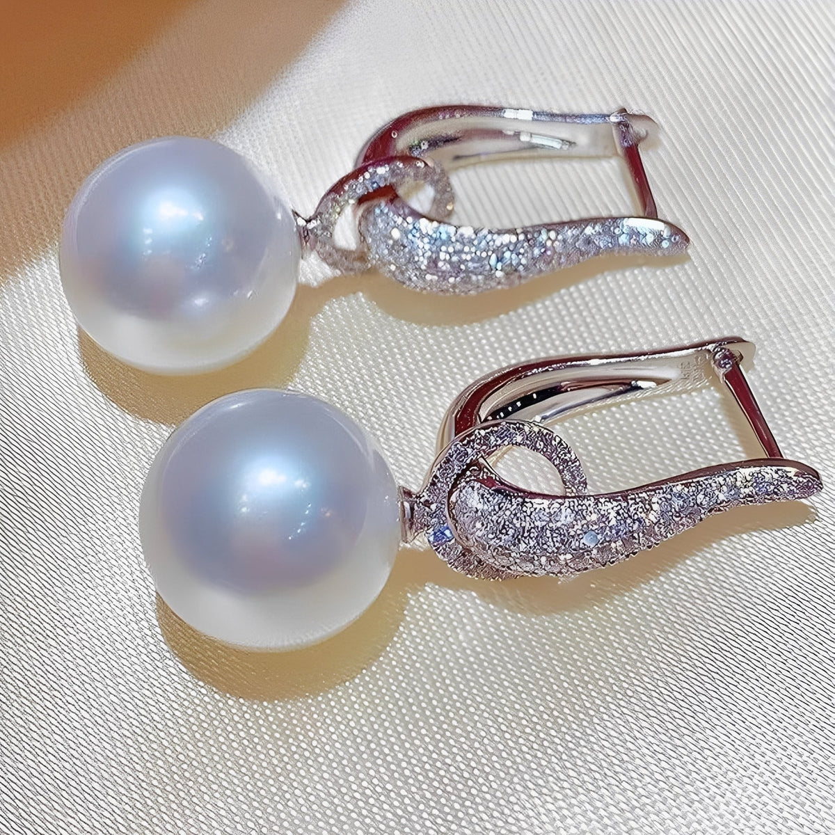 Thalia – Brinco de pressão brilhante com efeito luxuoso