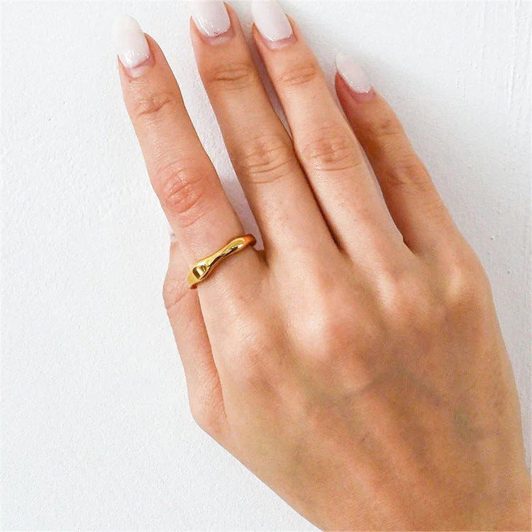 Dianne – Bague chic dourada superposta