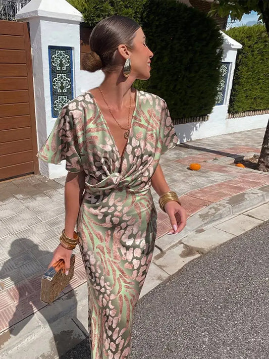 Cosima - Woman's dress with V-neckline