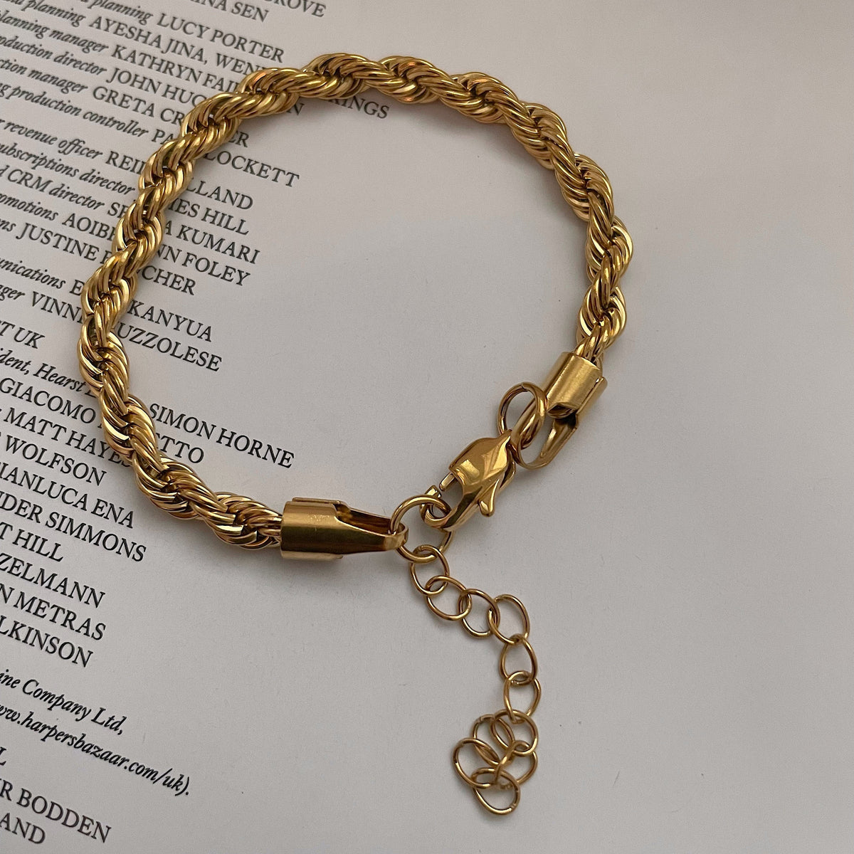 Mila – Bracelete trançado elegante