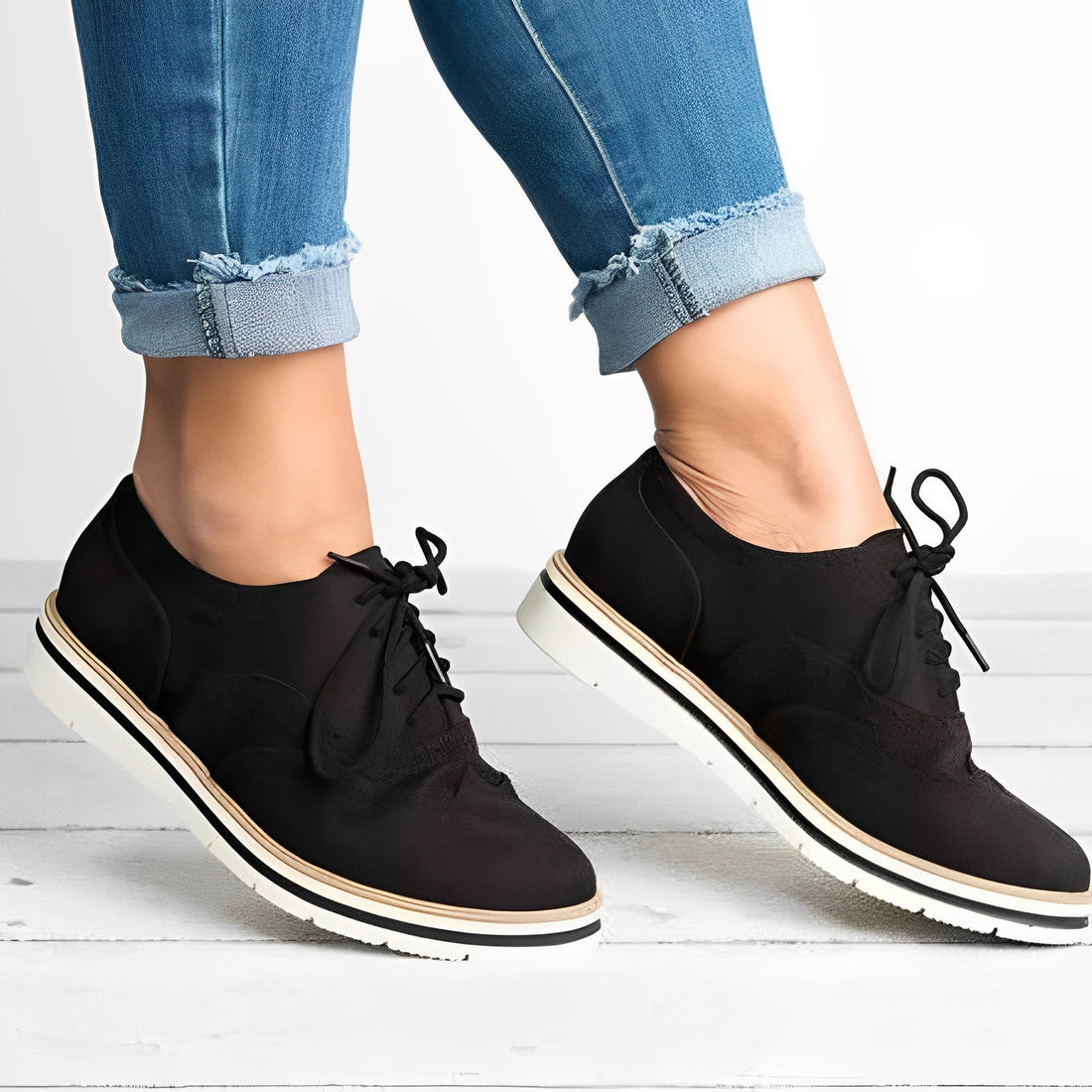 Sloane - Sapatos Oxford com Detalhes Vazados