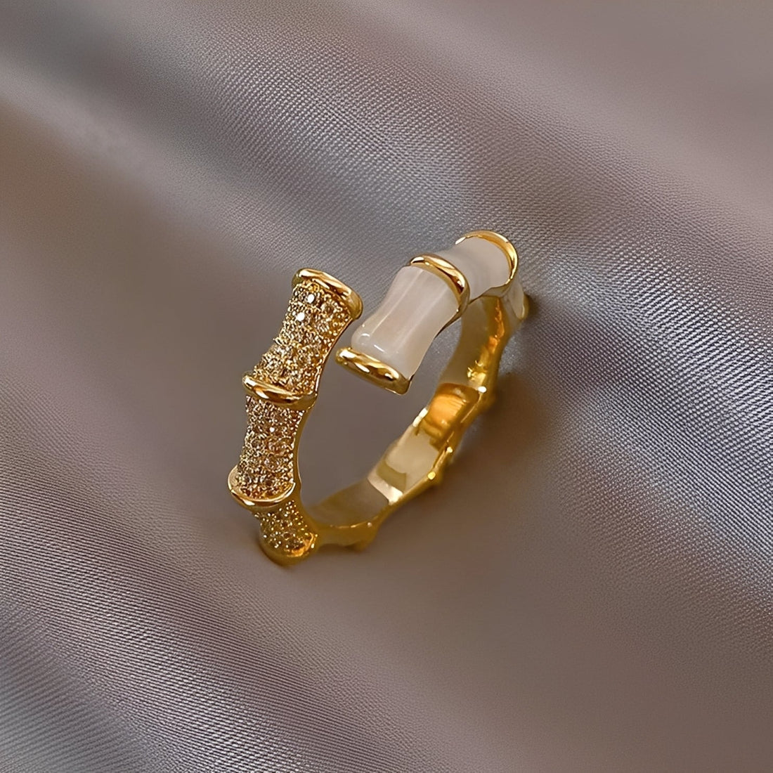 Lysiane – Bague ajustável em forma de bambu em ouro