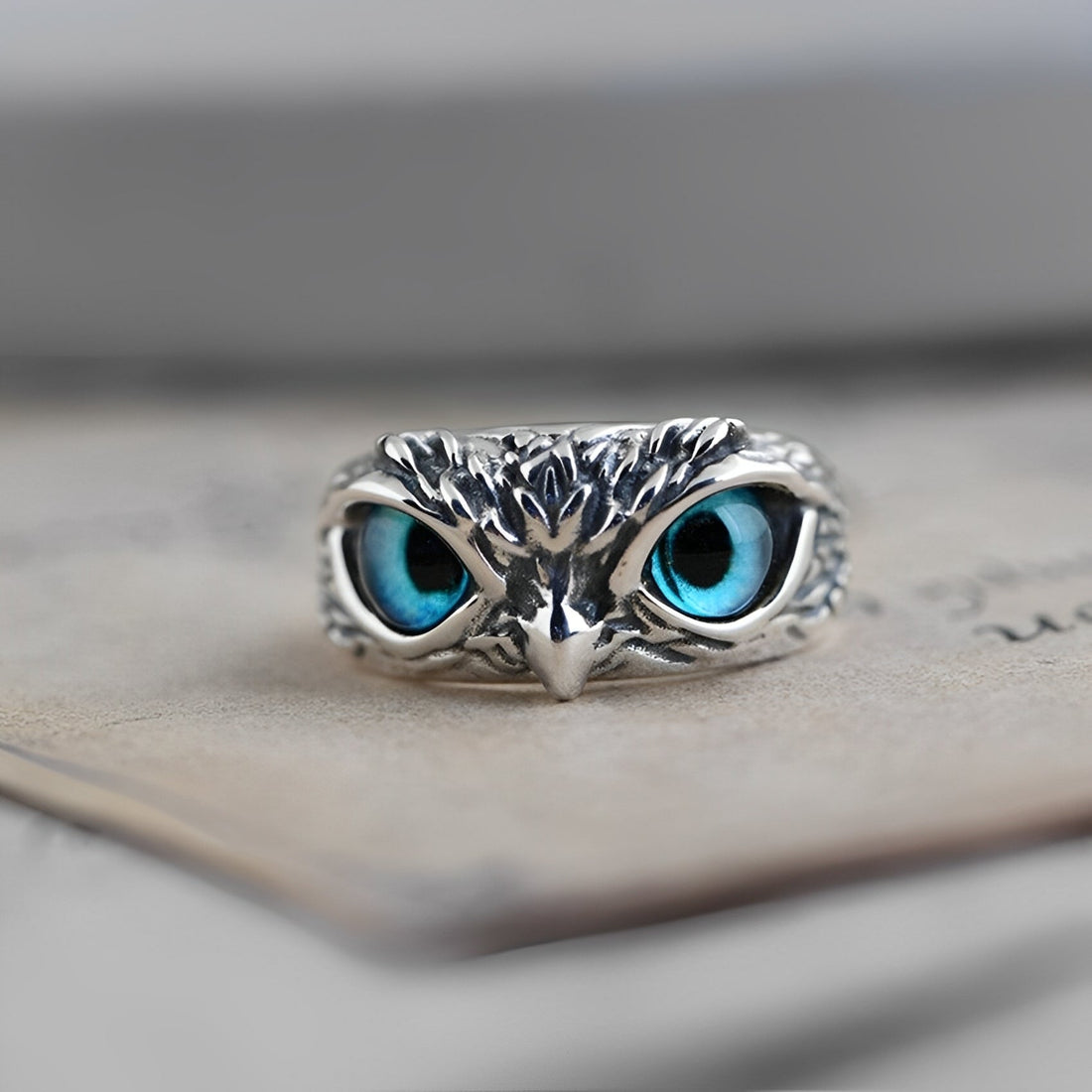 Brianna – Bague ajustável da sorte com coruja em prata e opala