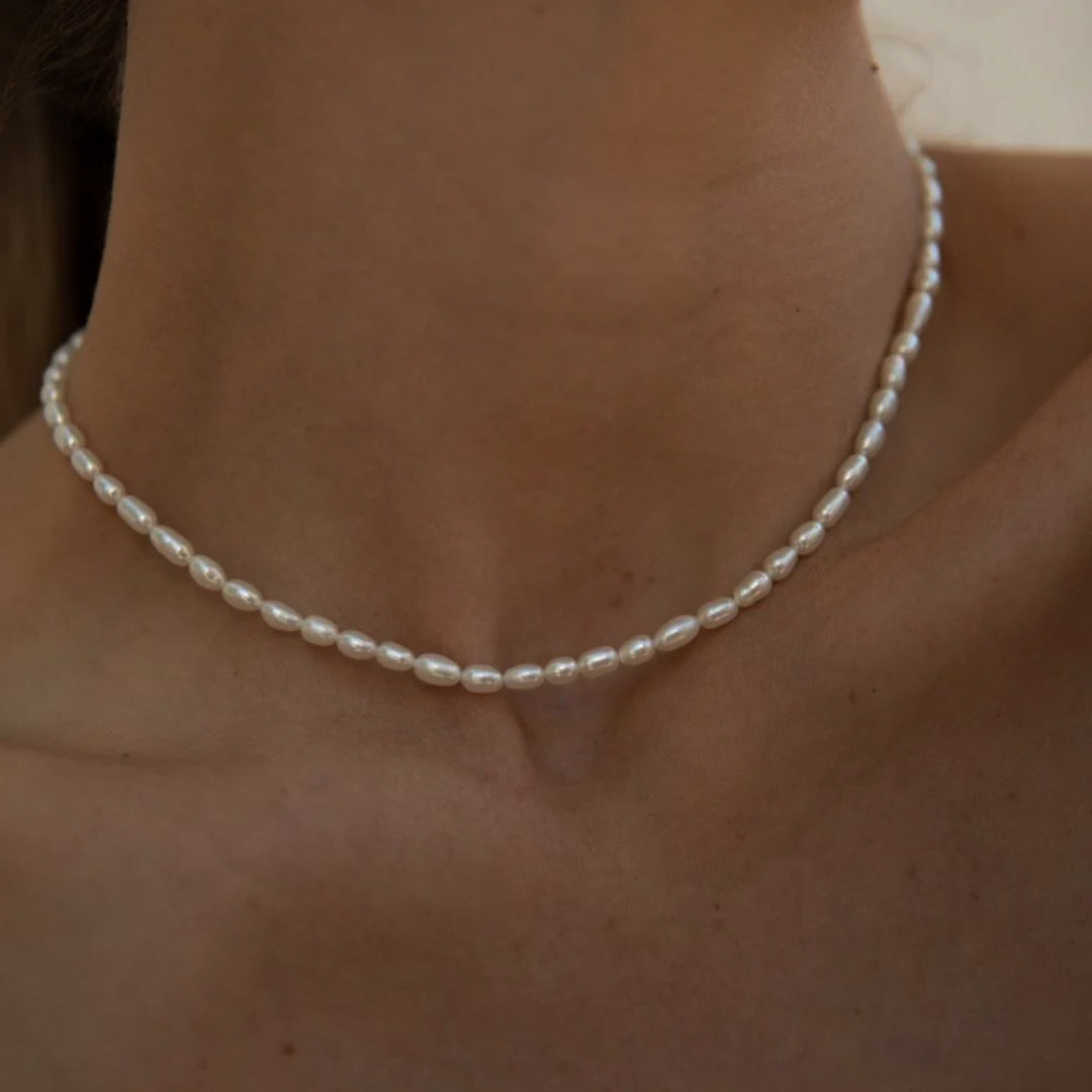 Olivia – Colar elegante em pérolas
