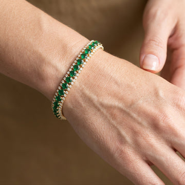 Maud – Bracelete elegante com detalhes refinados