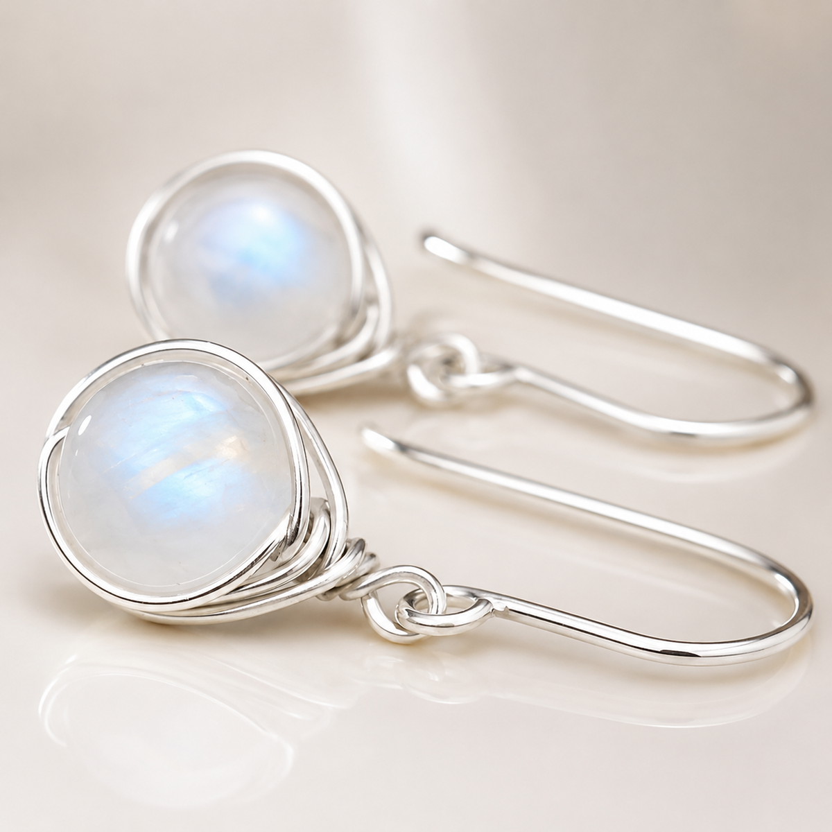 Aylin – Brincos pendentes boho com pedra da lua