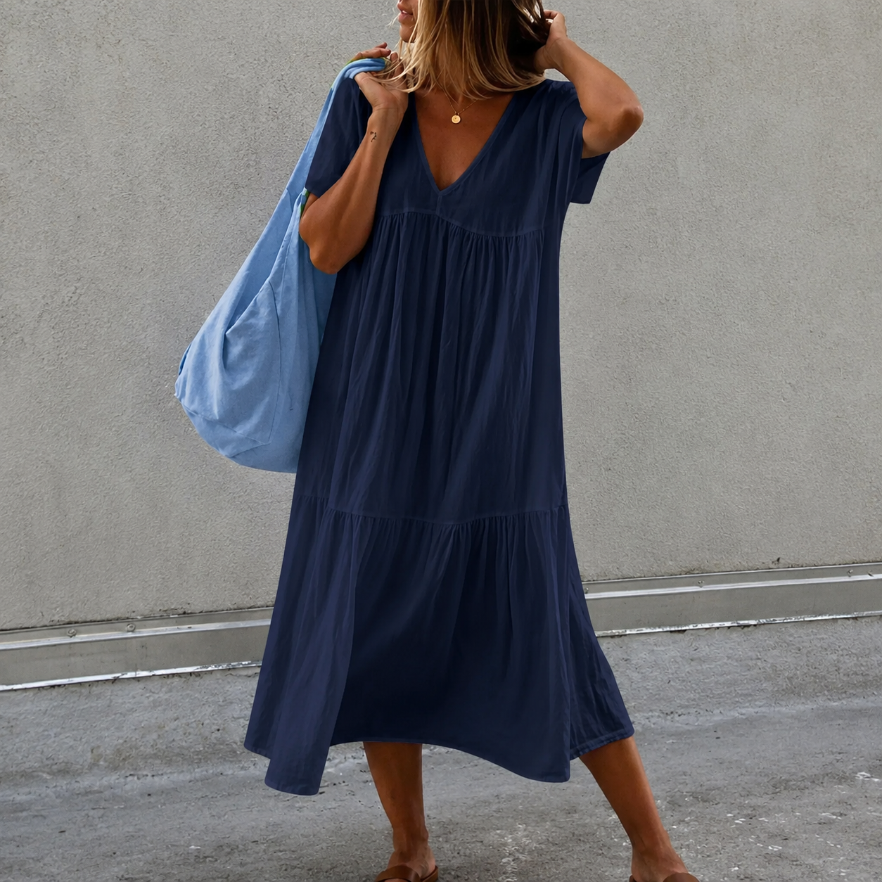 Deanna - Vestido Casual Versátil e Confortável com Decote em V