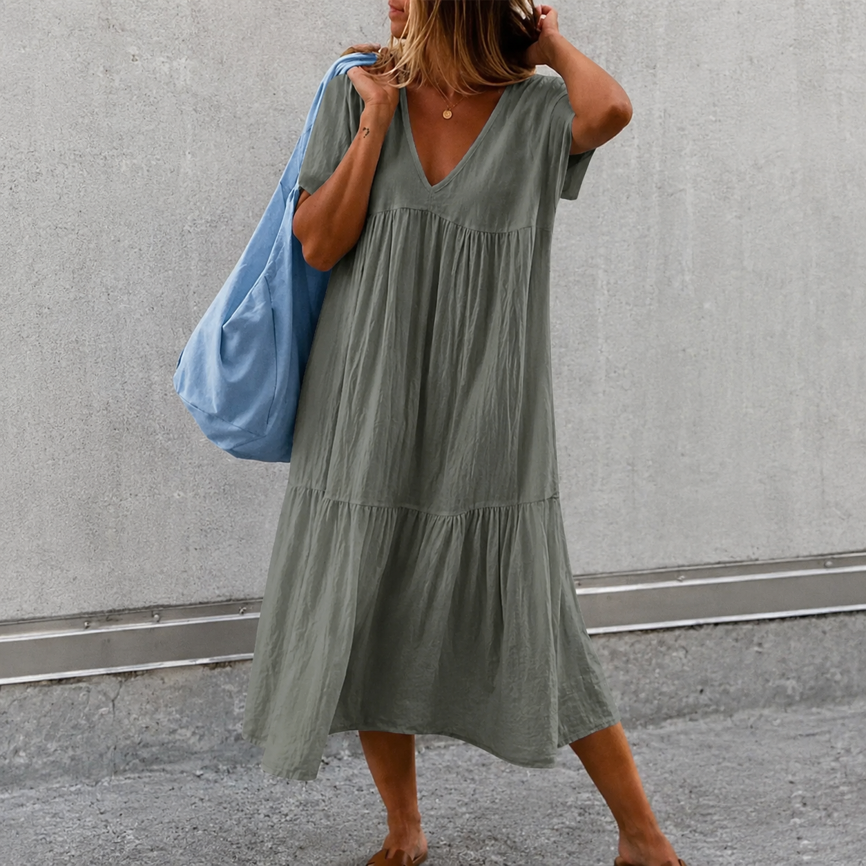 Deanna - Vestido Casual Versátil e Confortável com Decote em V