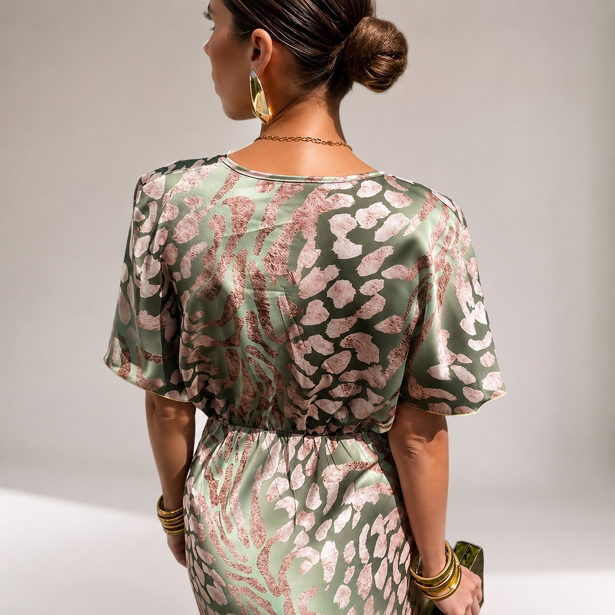 Teodora - Vestido Maxi Glamouroso com Decote em V para Mulheres