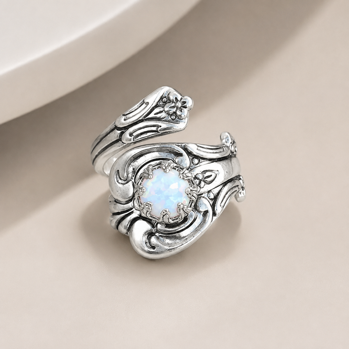 Maelle – Bague ajustável com opala branca