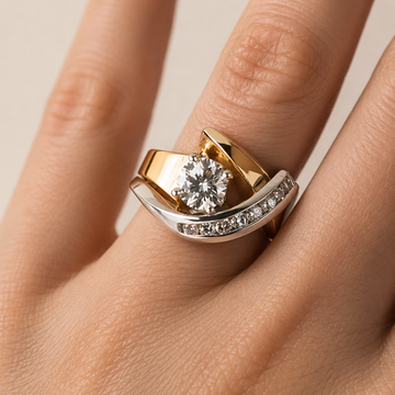 Sylira – Bague assinatura bicolor com design escultural