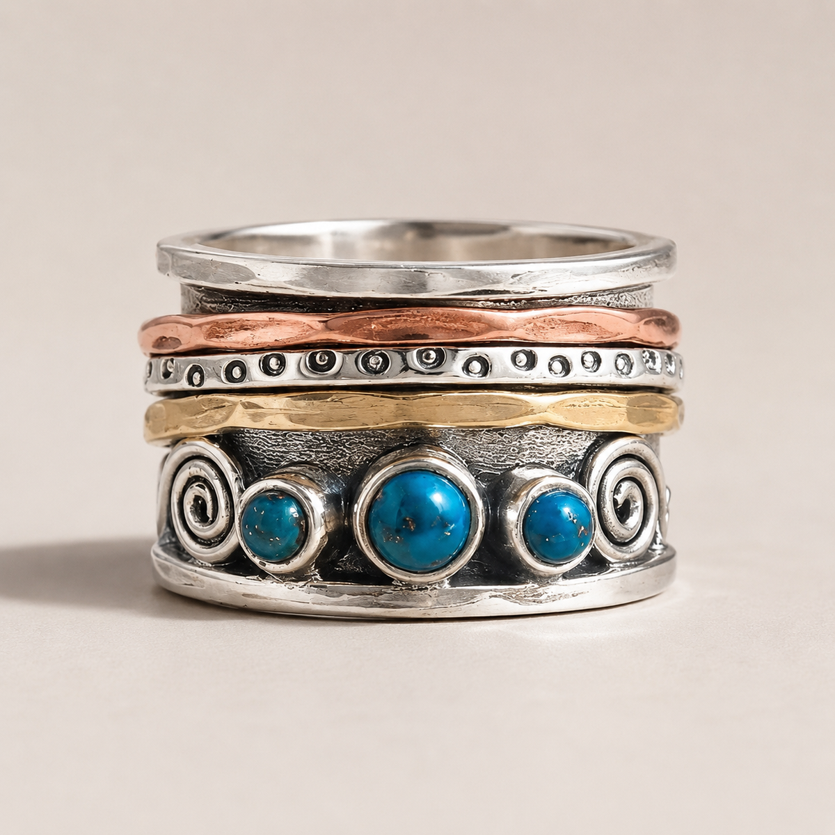 Kaia – Bague de meditação boêmiana com safira