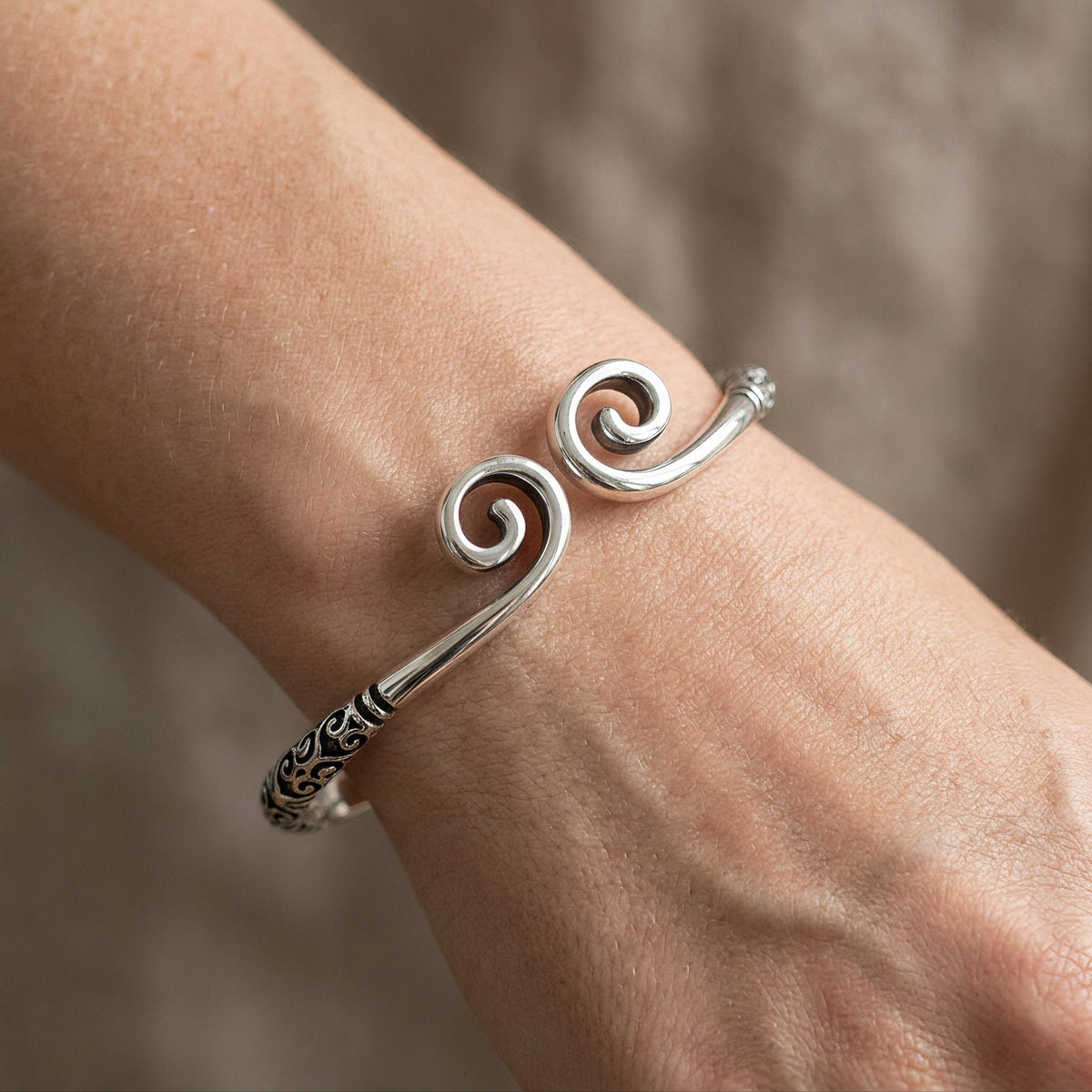 Dara – bracelete nórdico viking
