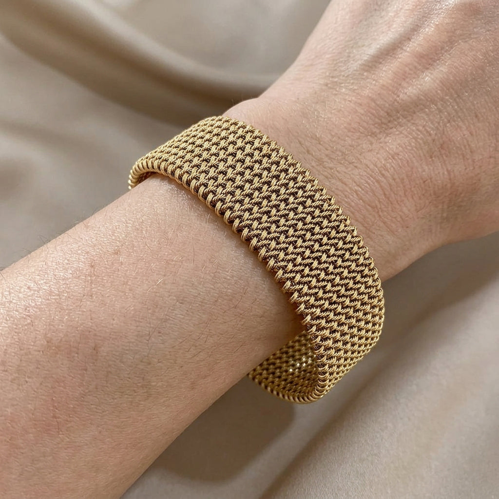 Raya – Bracelete com cabo gravado