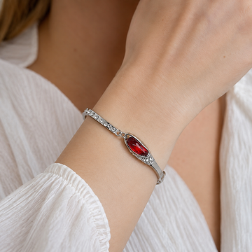 Miku – Bracelet elegante ornado com safiras