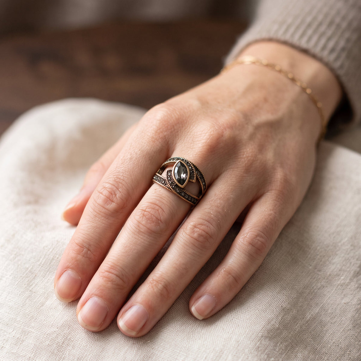 Amena – Bague élégante preta
