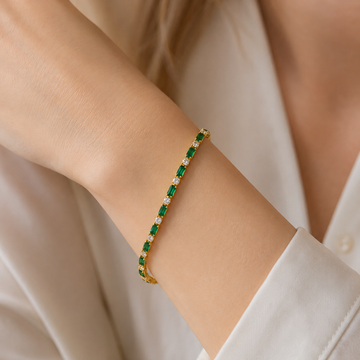 Miralyn – Bracelete Dourado Refinado