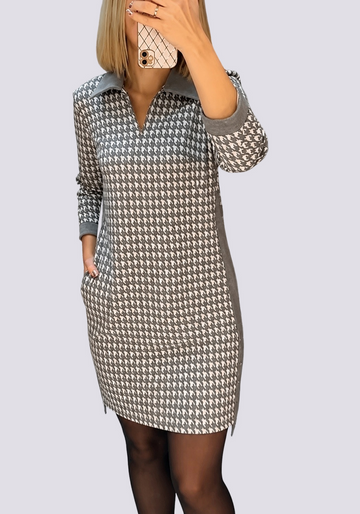 Saskia - Vestido Mini com Lapela Estiloso