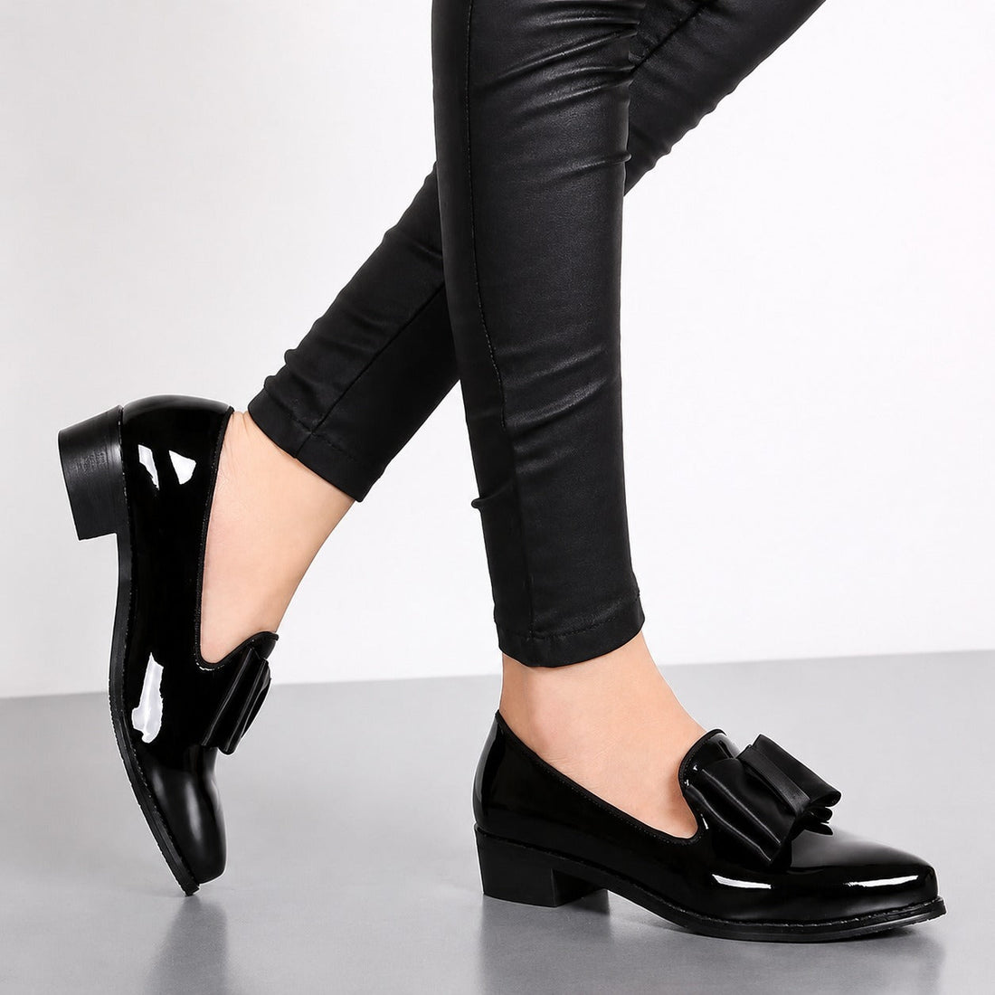 Rachel - Sapatos Elegantes com Laço