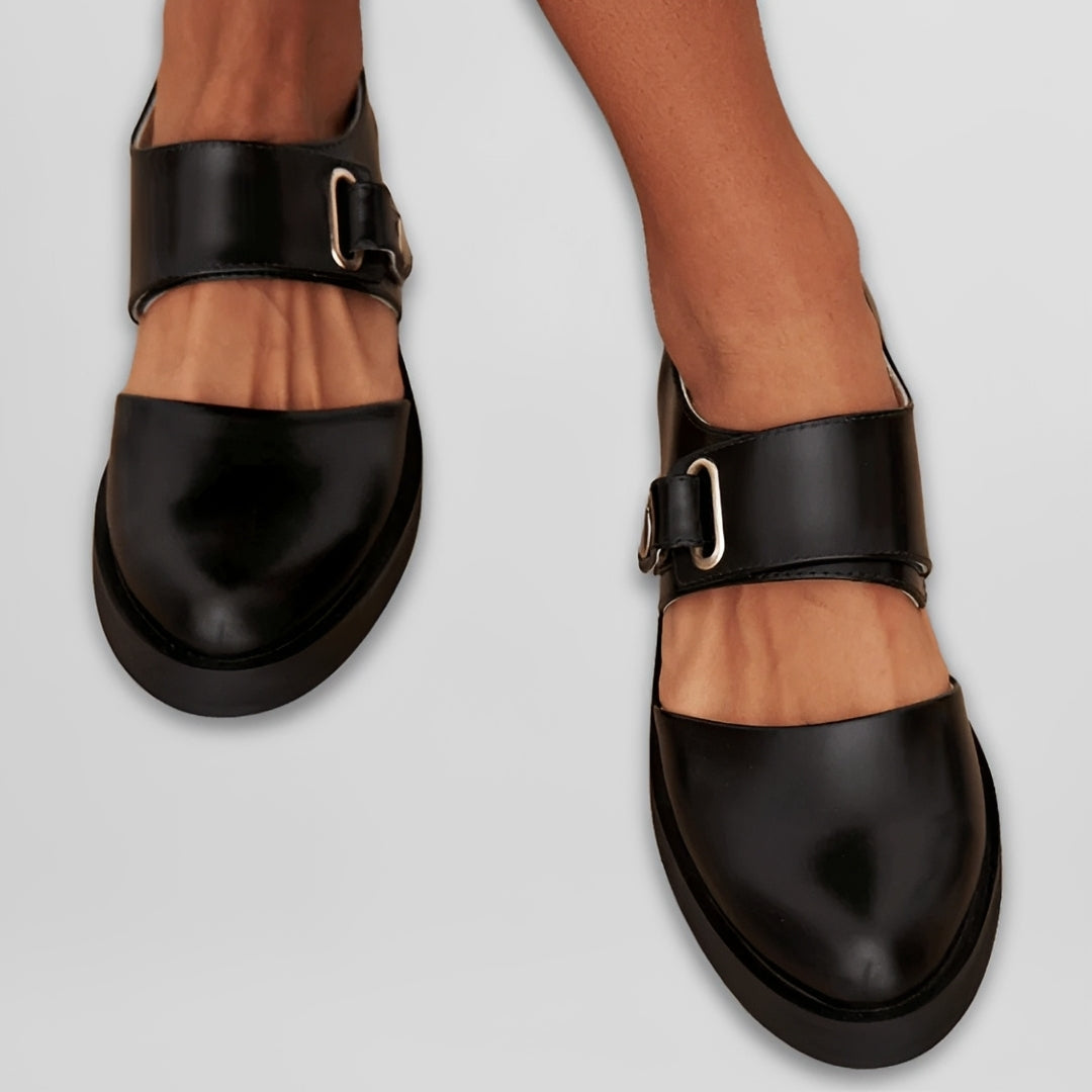 Mya - Sapatos Casuais com Tira e Salto Baixo