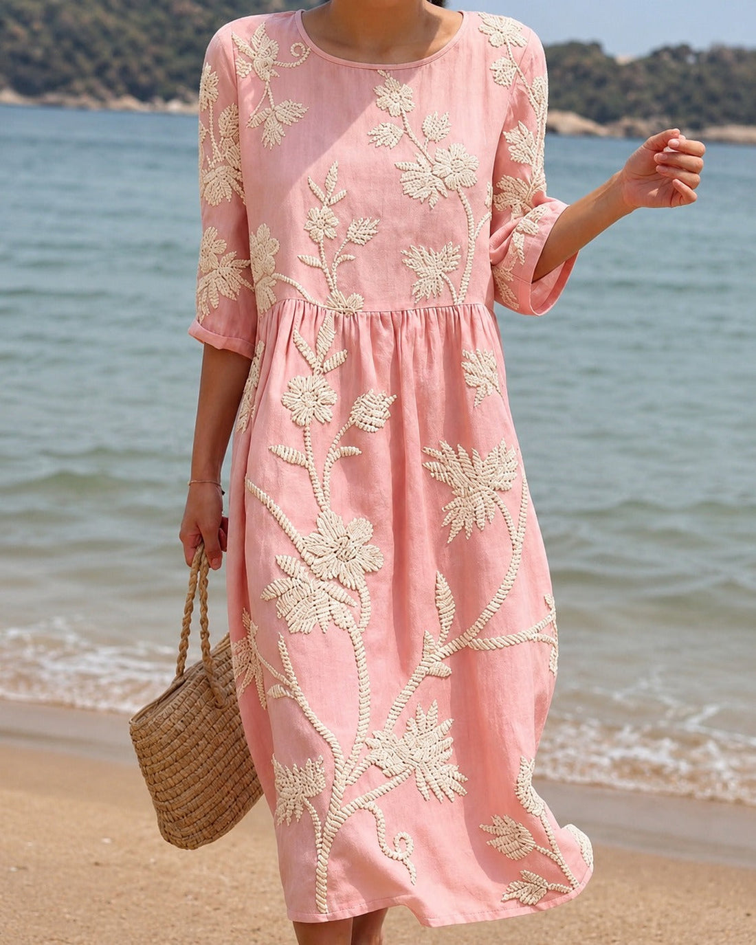 Teresa - Vestido Midi Estiloso Bordado