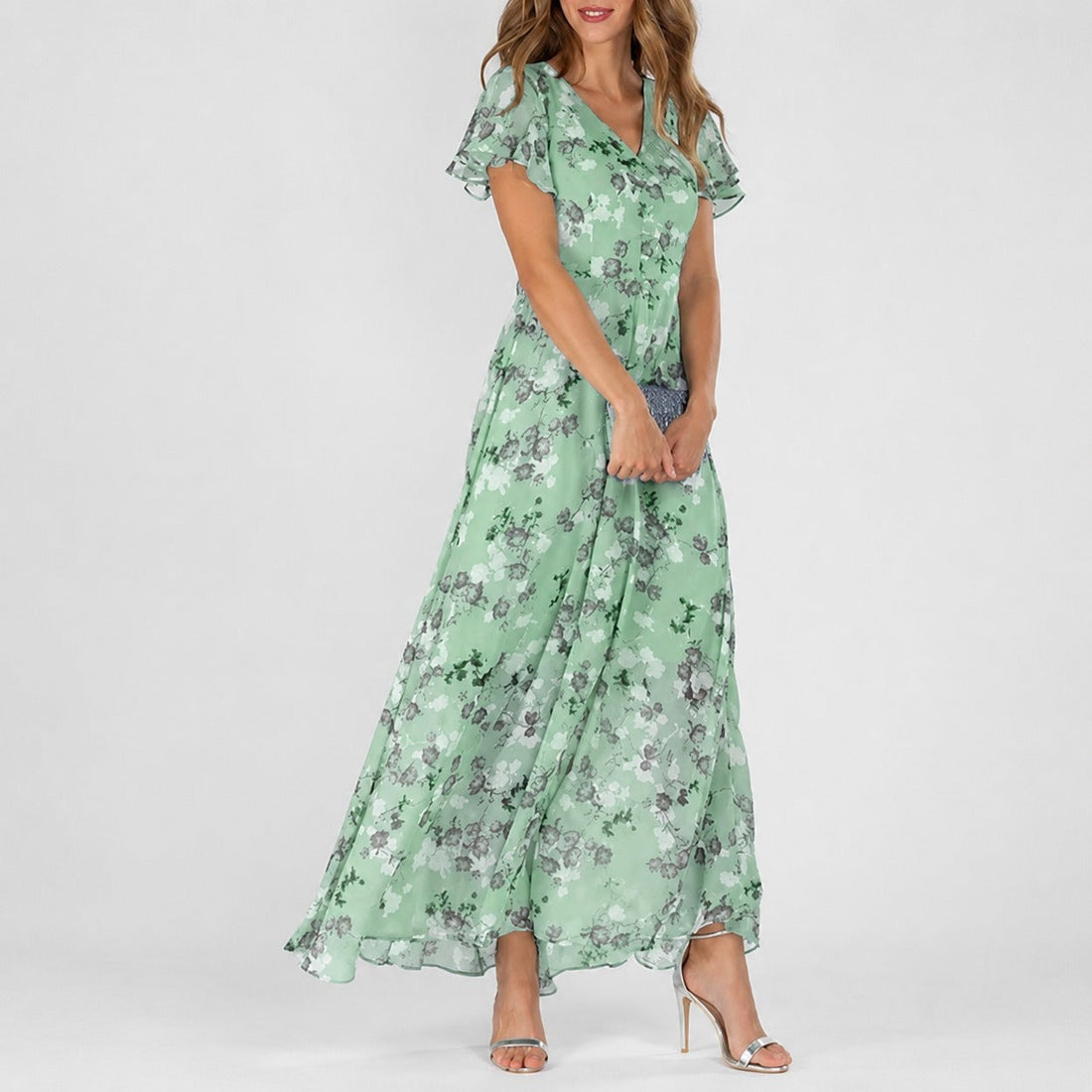 Lea - Um vestido midi com estampa floral para qualquer ocasião