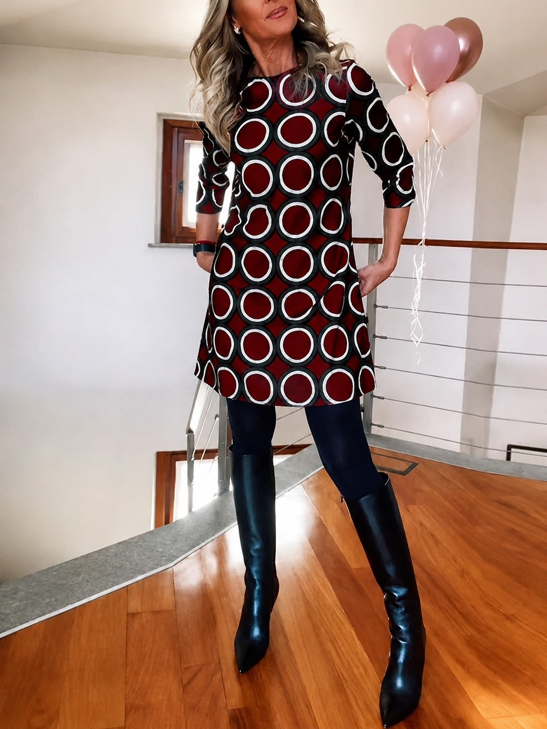 Daniela - Vestido Estiloso de Meia Manga
