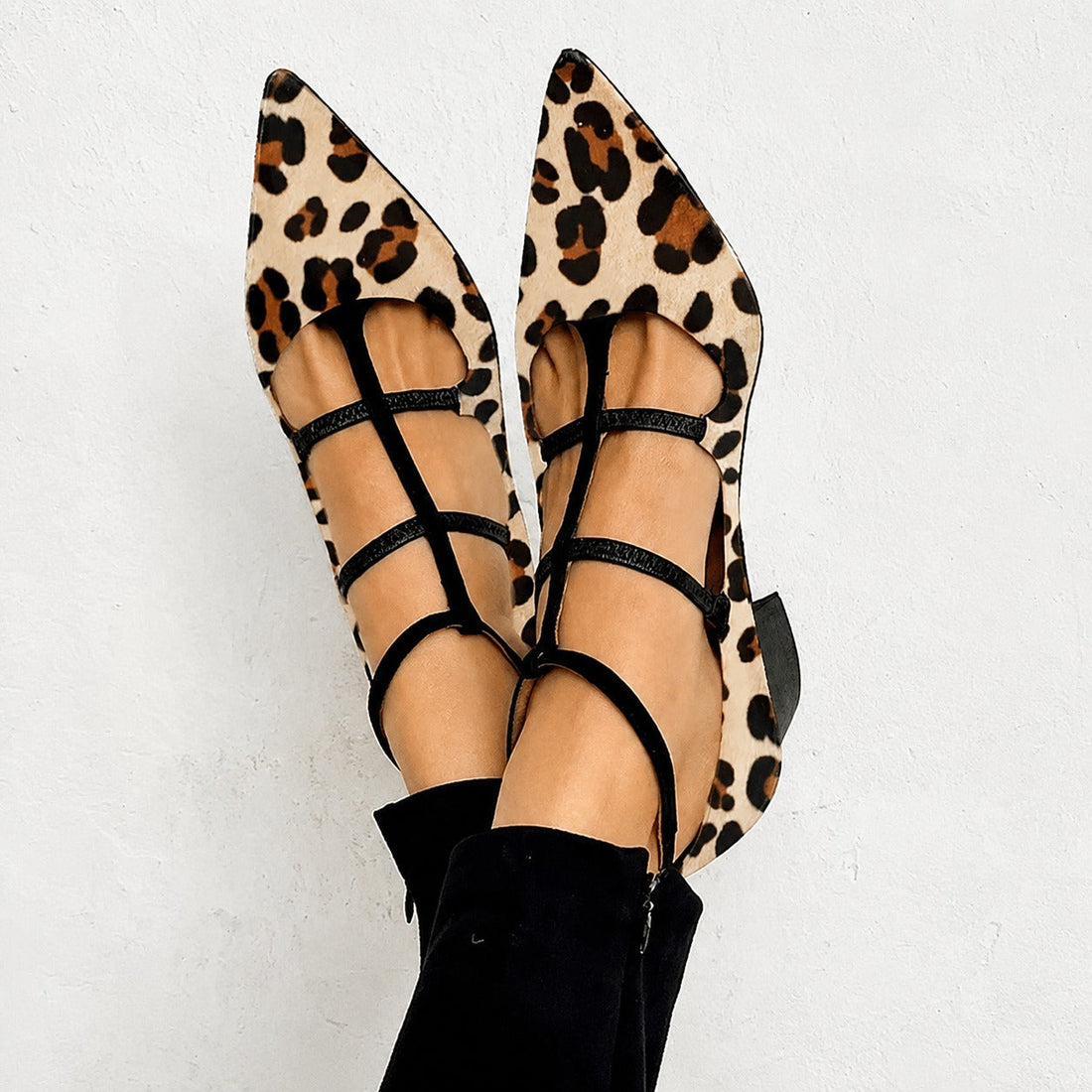 Moore - Saltos Elegantes com Fivela