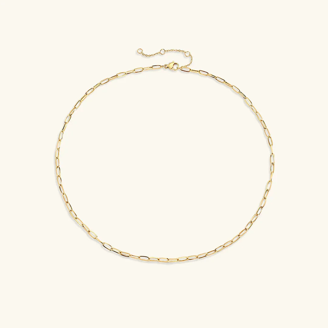 Nadia – Colar Clips de Papel em ouro elegante