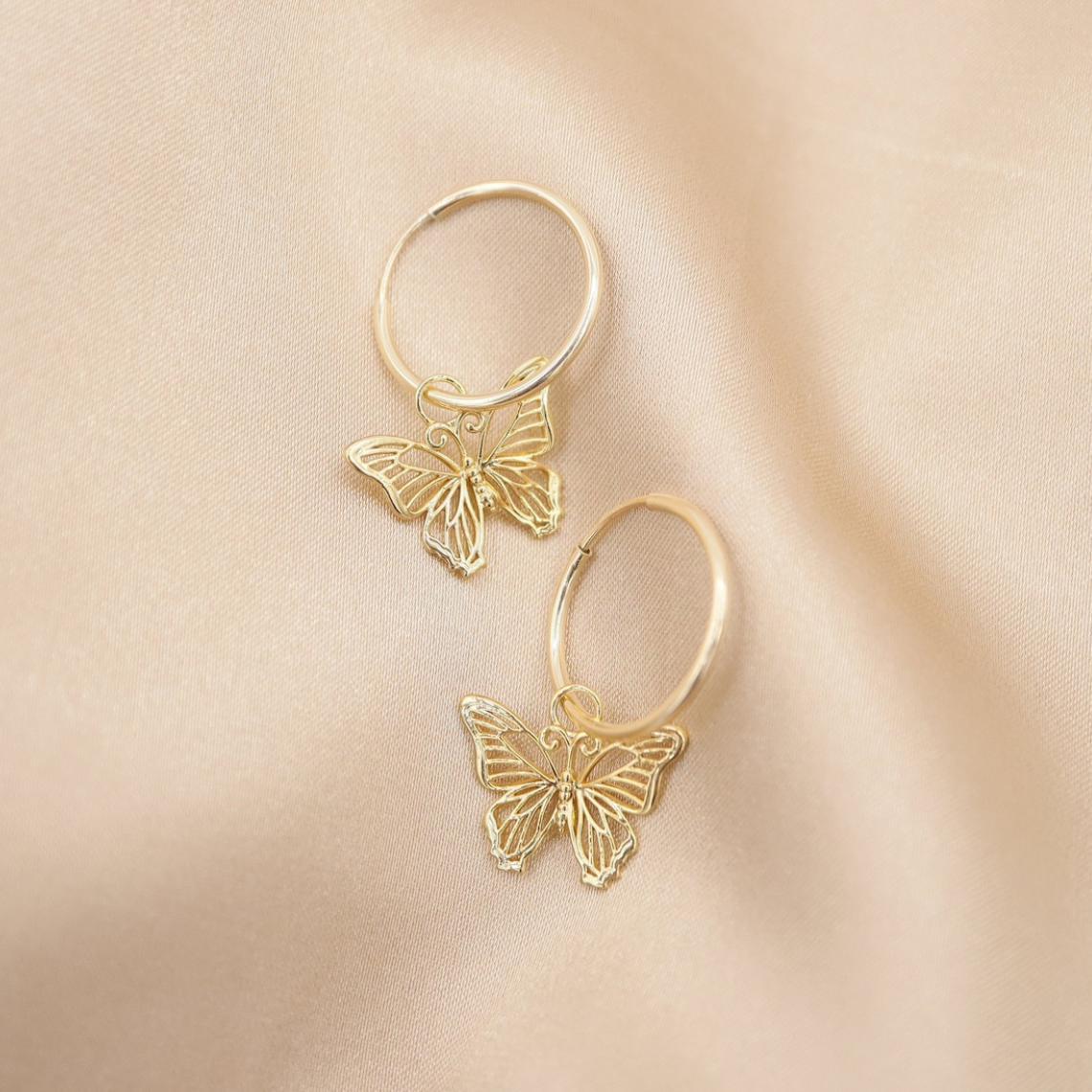 Brincos em papillon - Papillon creux pendente