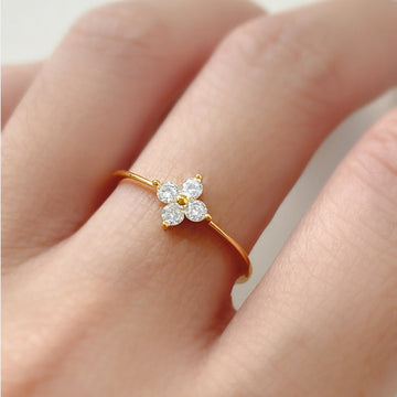 Mia – Bague em forma de trevo