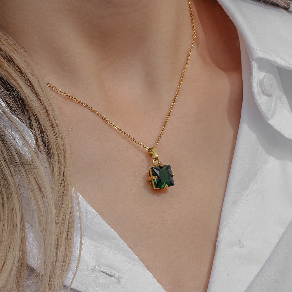 Jada – Colar chic com estilo delicado