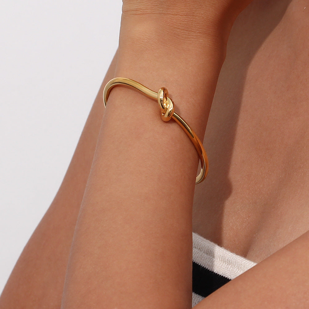 Louisa - Bracelete em nós em ouro