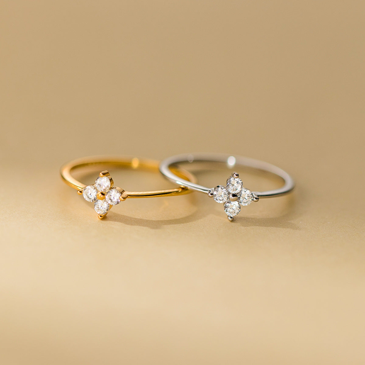 Mia – Bague em forma de trevo