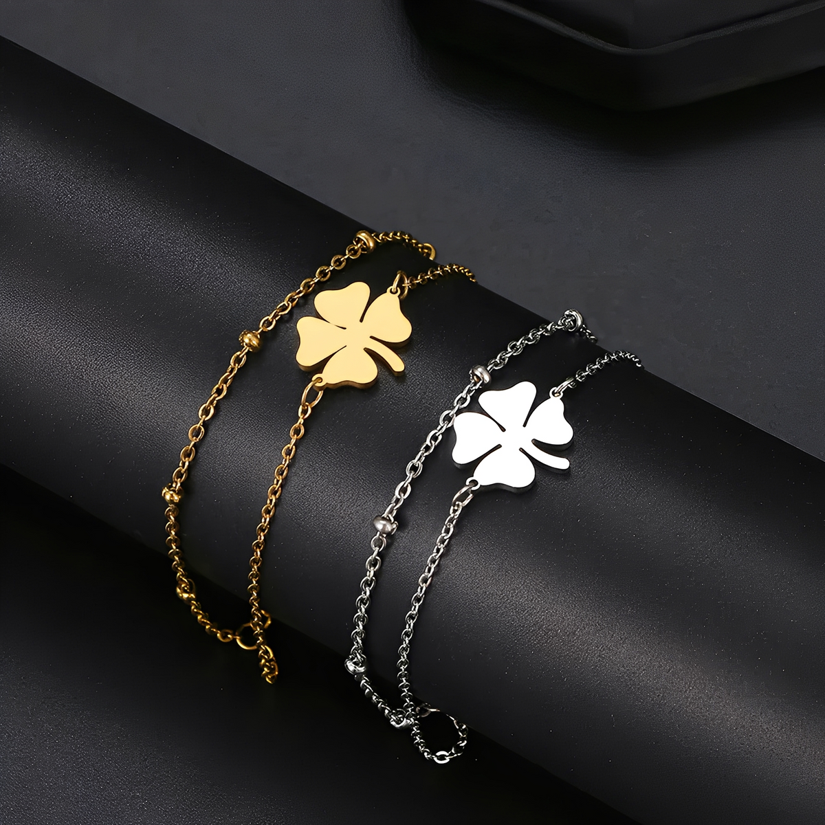 Sanya – Bracelete trevo em ouro e prata