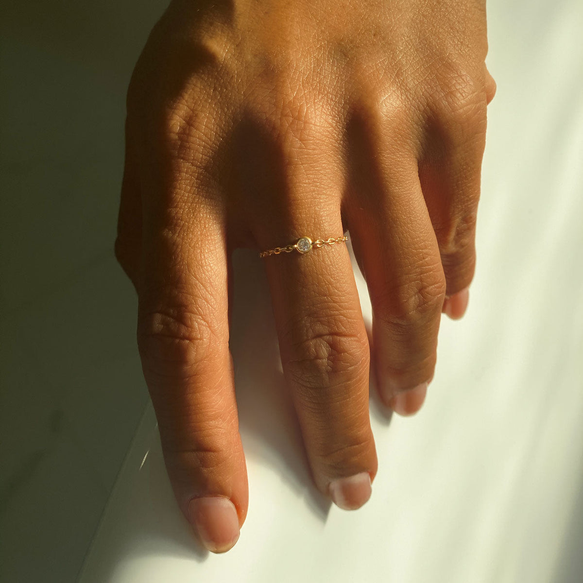 Emily - Bague de Cadeia Solitaire