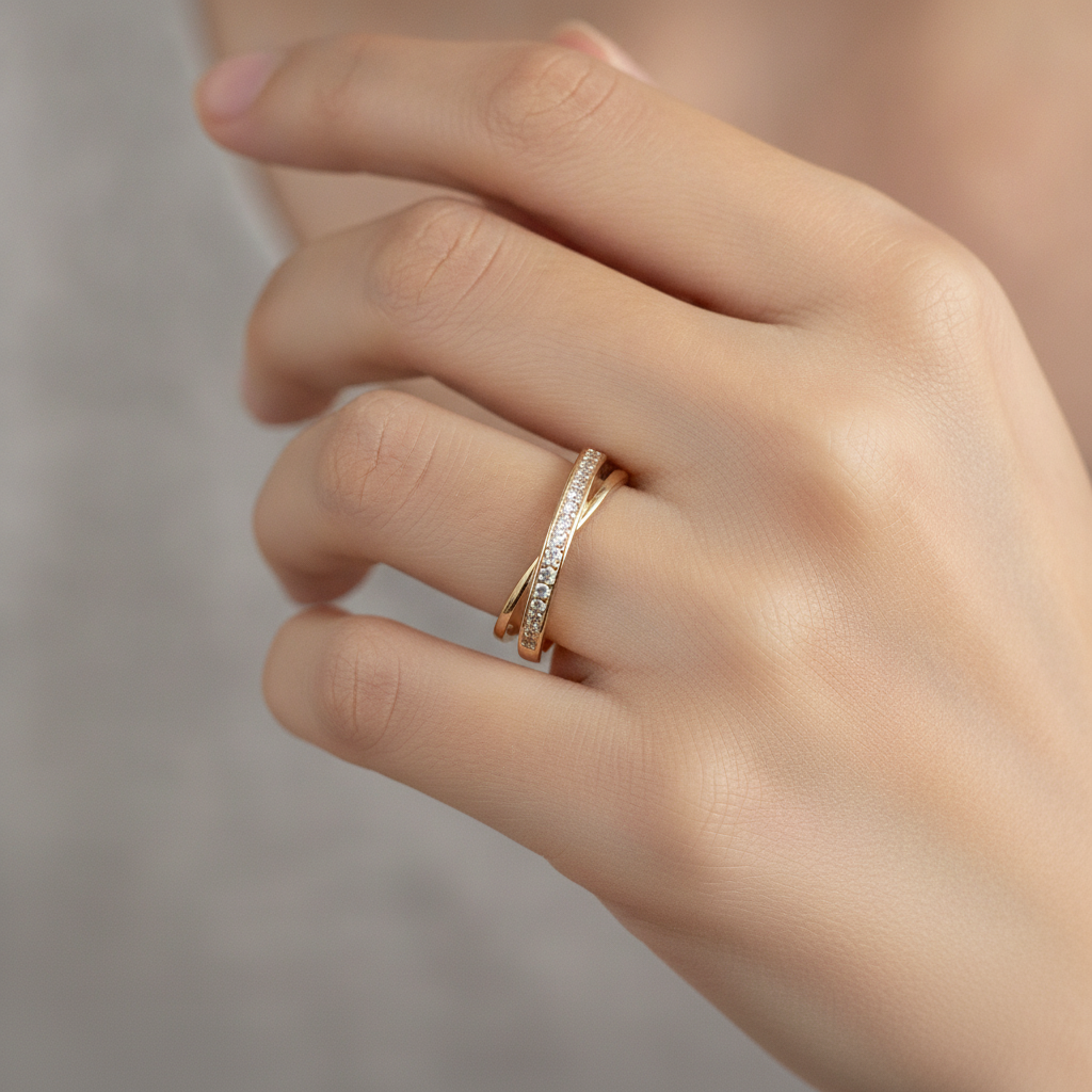 Cassia – Bague ajustável com detalhes brilhantes