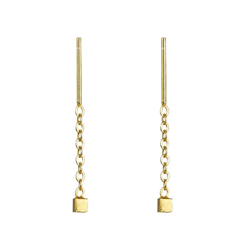Kaelen – Brincos em cubo e elegantes franjas
