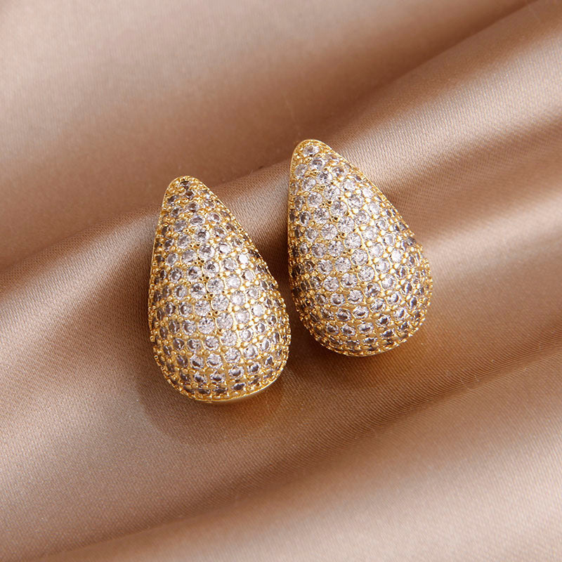 Brincos em Forma de Gota - Brinco Incrustado