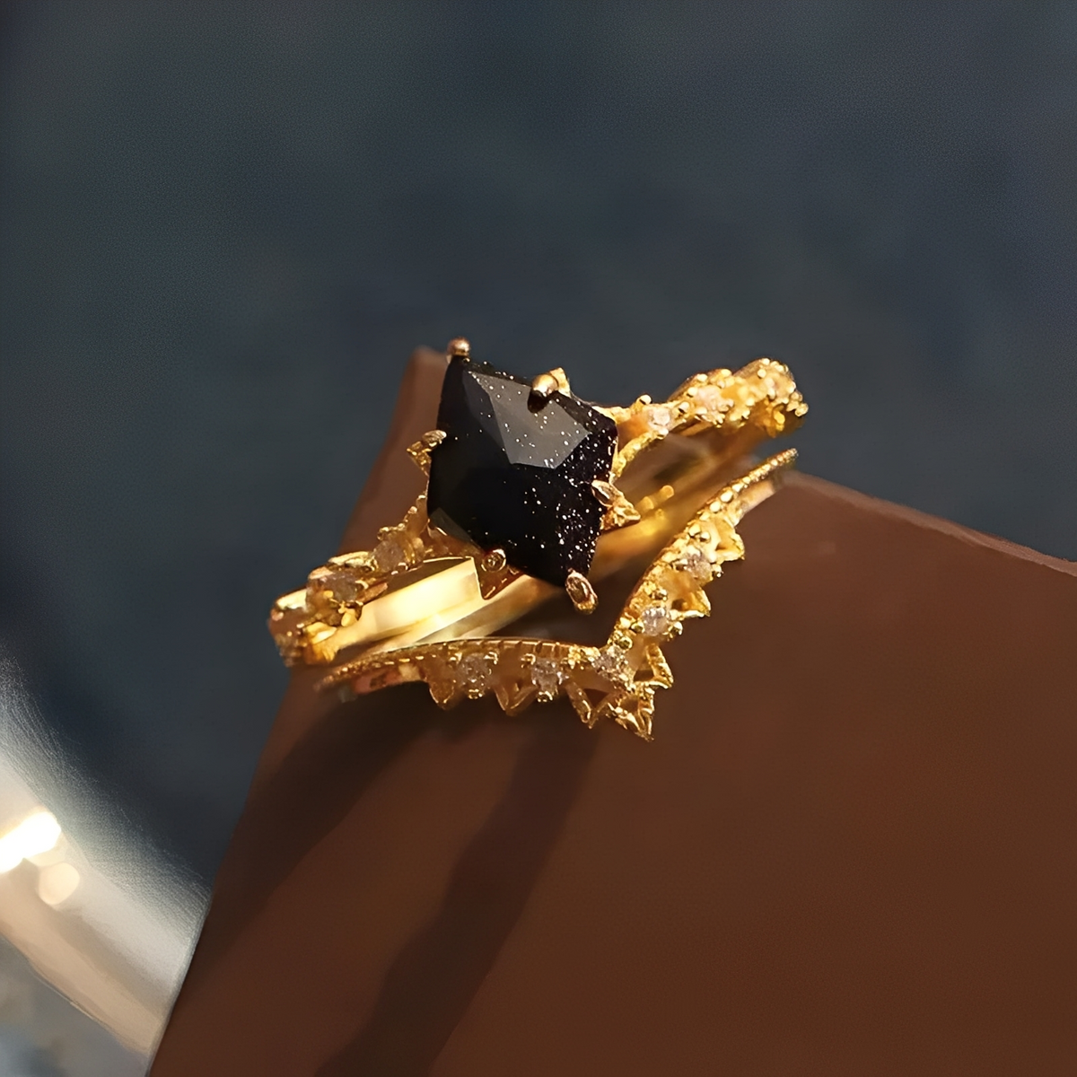 Nerisa – Bague em obsidiana noite preta