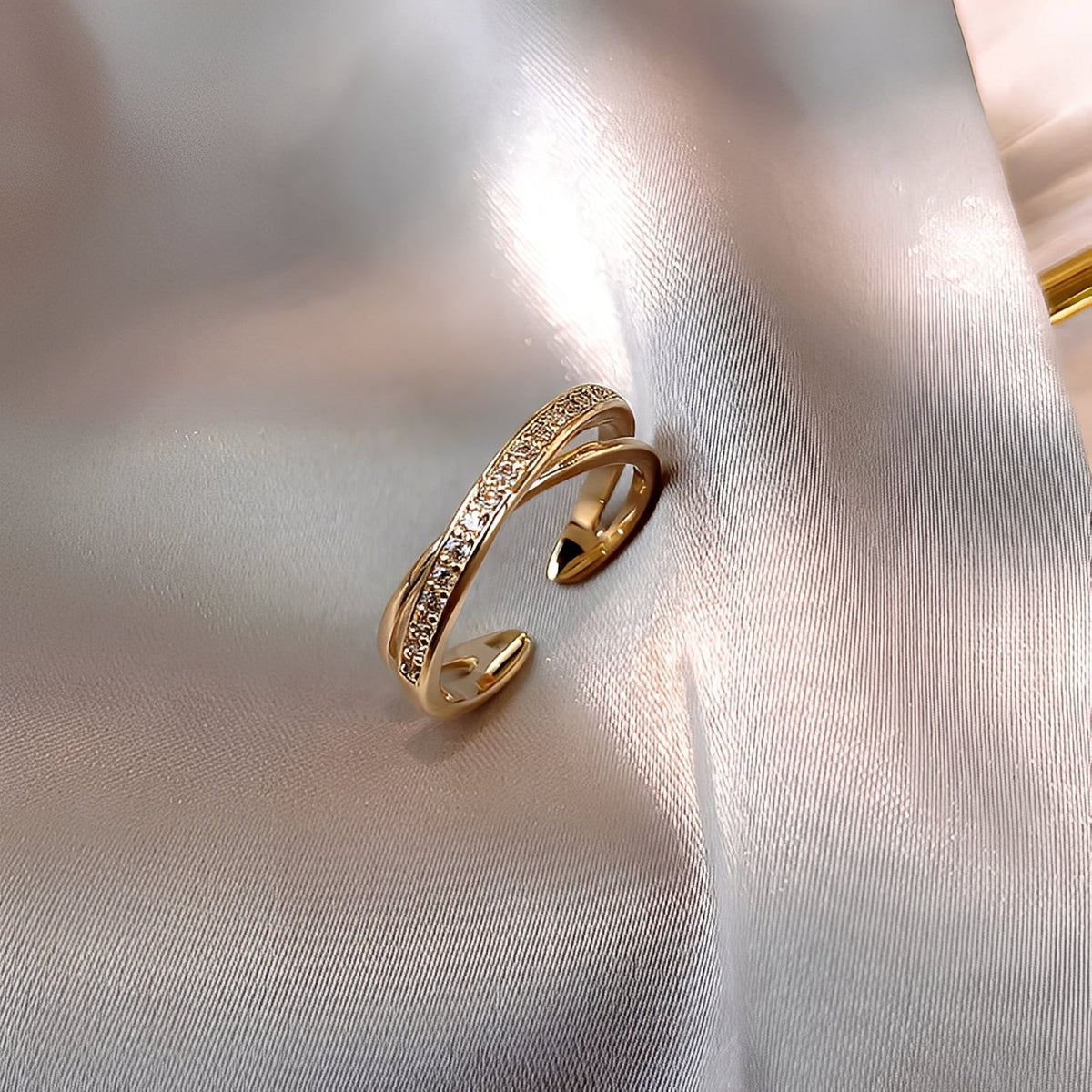Cassia – Bague ajustável com detalhes brilhantes