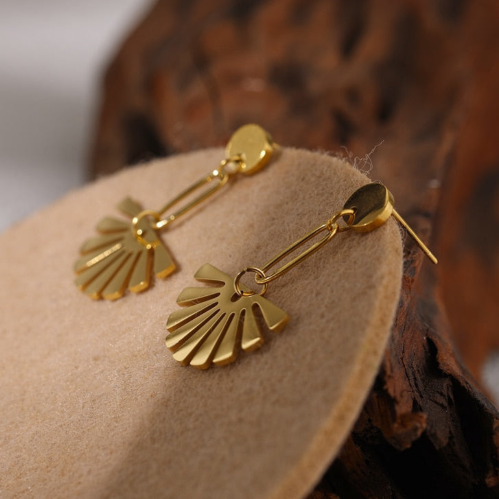 Brincos em gota floral - Brincos em forma de leque