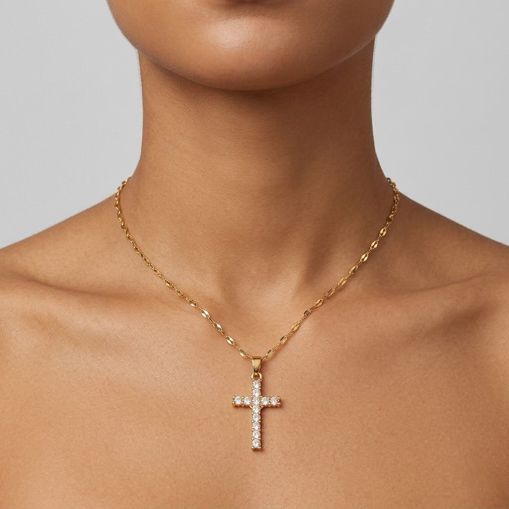Noah – Colar com pendente cruz